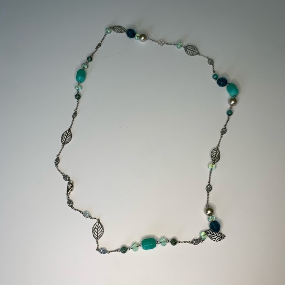 Long fashion necklace - Picture 3 of 3